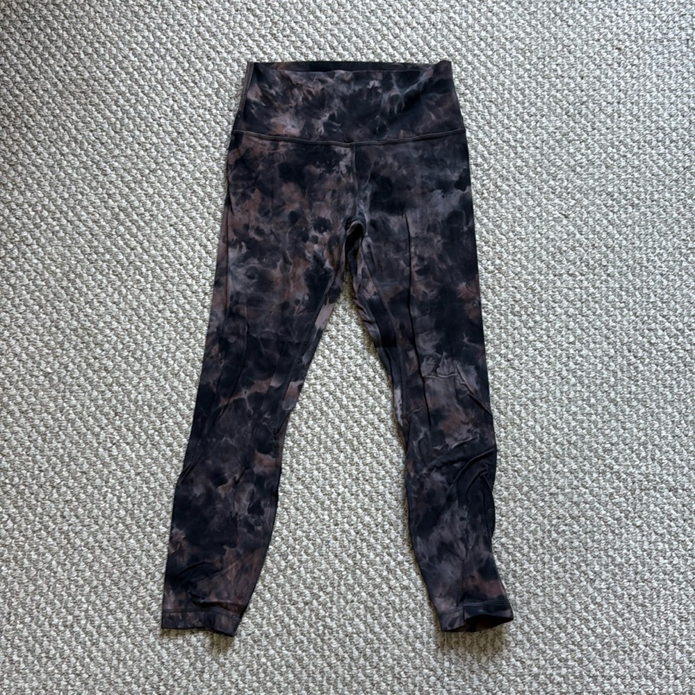 Lululemon Women’s Tie Dye Leggings Medium